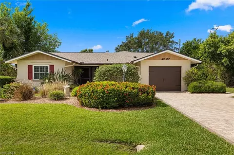 4527 Sierra Ln, Bonita Springs, FL 34134