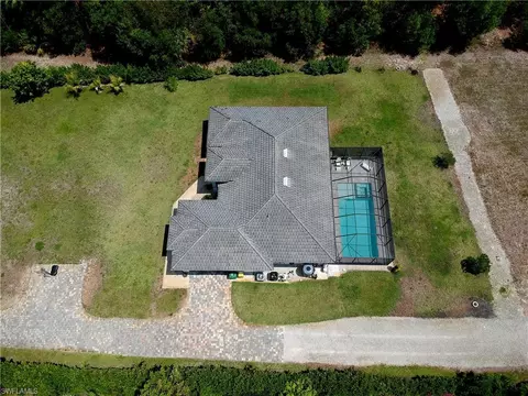 836 14th St SE, Naples, FL 34117