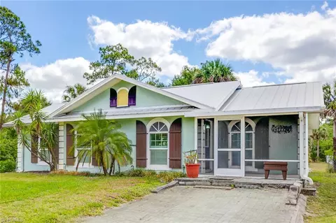 180 20th St SE, Naples, FL 34117
