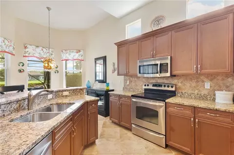 6492 Caldecott Dr, Naples, FL 34113 photo 11