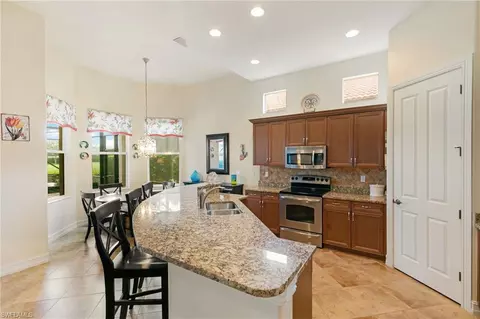6492 Caldecott Dr, Naples, FL 34113 photo 9