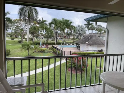 325 Charlemagne Blvd #B207, Naples, FL 34112