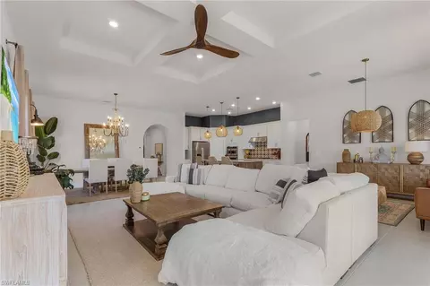 9839 Everglades Dr, Naples, FL 34120 photo 13