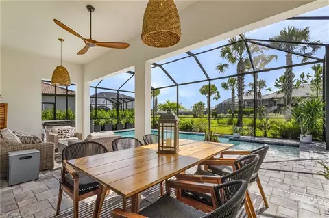 9839 Everglades Dr, Naples, FL 34120 photo 6