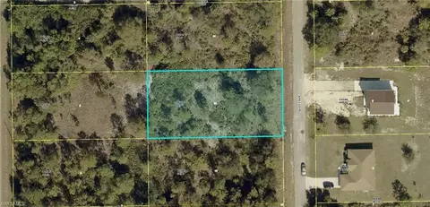 315 Scott Ave, Lehigh Acres, FL 33936