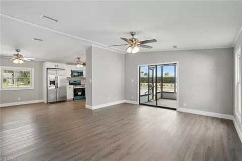 897 Manatee Rd, Naples, FL 34114 photo 4