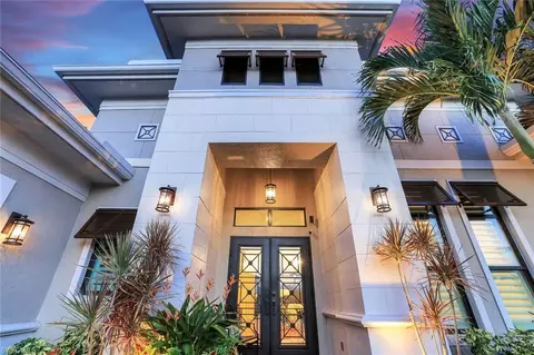 9010 Arrezo Ct, Naples, FL 34119 photo 5