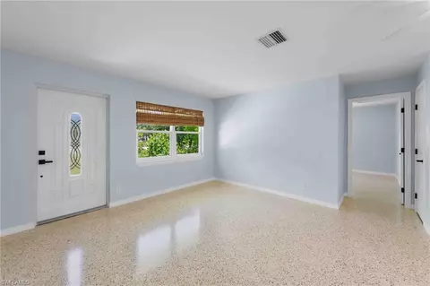 20681 Coconut Dr, Estero, FL 33928 photo 7