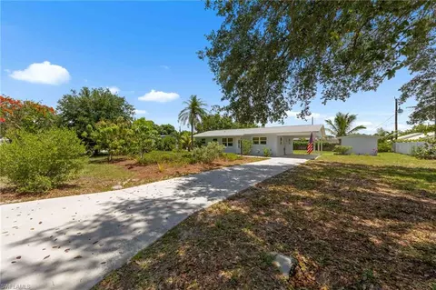 20681 Coconut Dr, Estero, FL 33928 photo 19