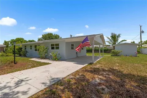 20681 Coconut Dr, Estero, FL 33928 photo 6