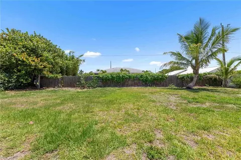 20681 Coconut Dr, Estero, FL 33928 photo 35