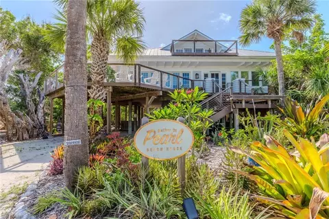 551 Gulf Ln, Captiva, FL 33924 photo 3