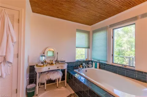 551 Gulf Ln, Captiva, FL 33924 photo 20