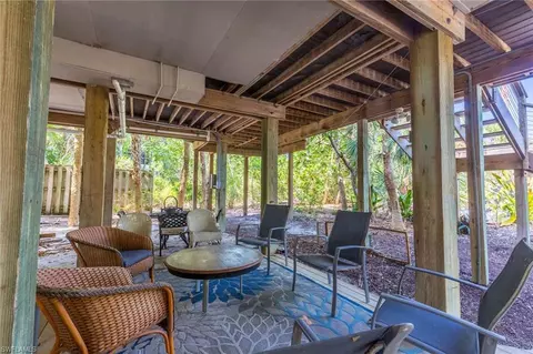 551 Gulf Ln, Captiva, FL 33924 photo 8