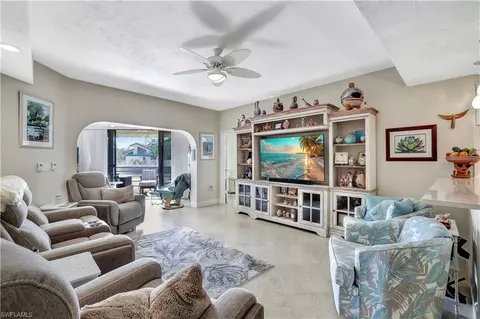 2249 Anchorage Ln #B, Naples, FL 34104 photo 9