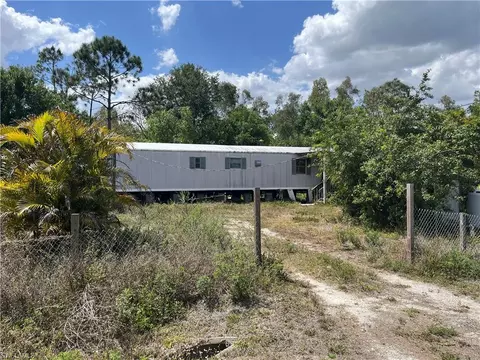 8352 Barbie Ln, North Fort Myers, FL 33917