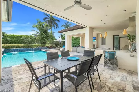 Exterior - 875 Wedge Dr, Naples, FL 34103 photo 5 of 14
