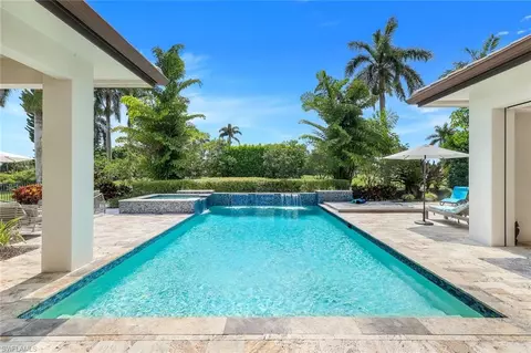 Exterior - 875 Wedge Dr, Naples, FL 34103 photo 6 of 14