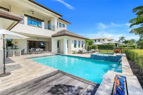 Exterior - 875 Wedge Dr, Naples, FL 34103 photo 7 of 14