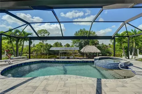 2142 NE 27th Ter, Cape Coral, FL 33909