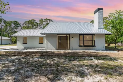 11590 Fox Hill Rd, North Fort Myers, FL 33917