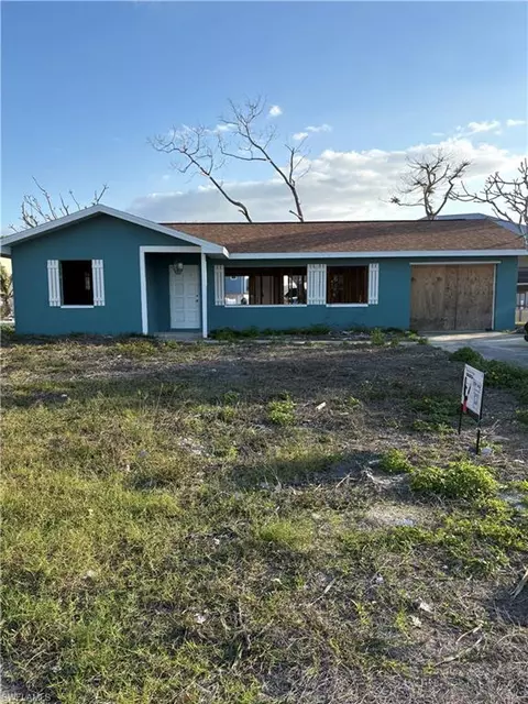 8000 Lagoon Rd, Fort Myers Beach, FL 33931