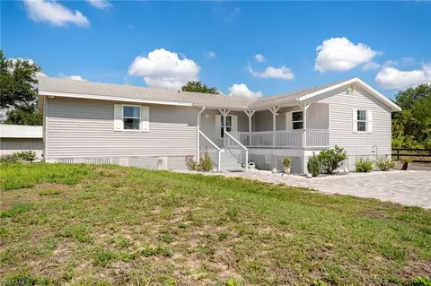 2313 Hines Ave, Alva, FL 33920