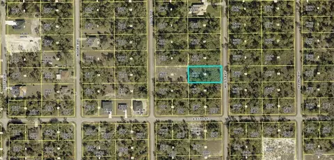 1305 Wells Ave, Lehigh Acres, FL 33972