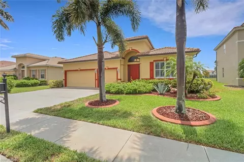 3032 Lake Manatee Ct, Cape Coral, FL 33909