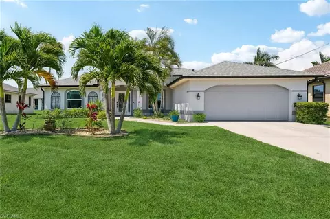 2717 SW 54th Ter, Cape Coral, FL 33914