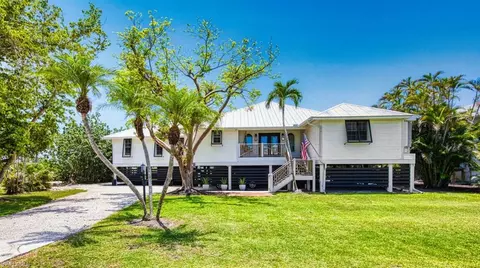 1589 Sand Castle Rd, Sanibel, FL 33957