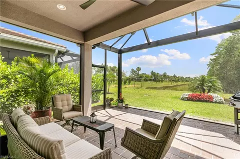 28648 Lobos Cir, Bonita Springs, FL 34135