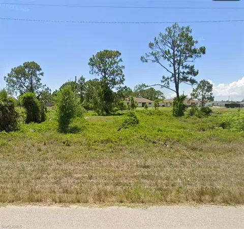 1048 Jamil Ave S, Lehigh Acres, FL 33974