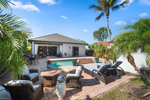 10340 Vanderbilt Dr, Naples, FL 34108 photo 39