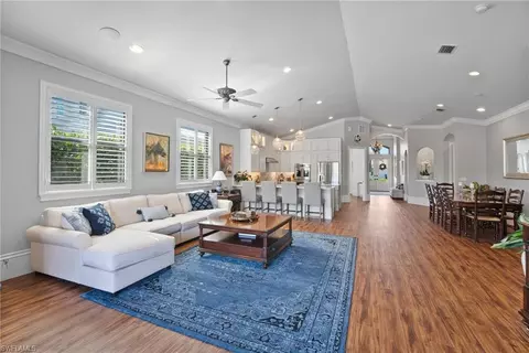 10340 Vanderbilt Dr, Naples, FL 34108 photo 14