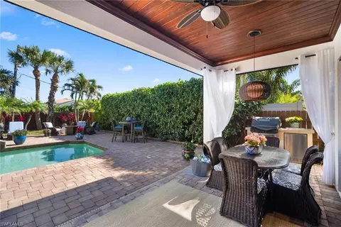 10340 Vanderbilt Dr, Naples, FL 34108 photo 40