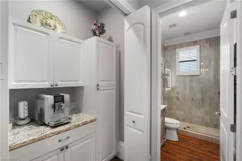 10340 Vanderbilt Dr, Naples, FL 34108 photo 25