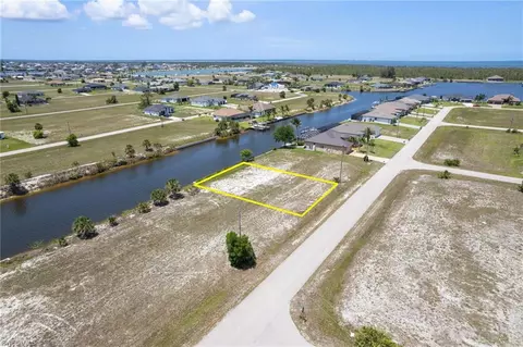 4106 NW 39th Ln, Cape Coral, FL 33993