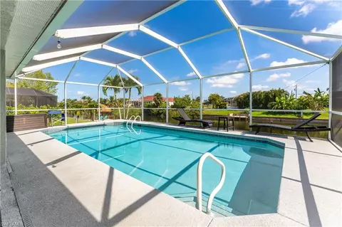 1907 SW 2nd Ter, Cape Coral, FL 33991