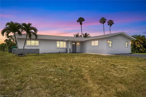 1206 NE 4th Ter, Cape Coral, FL 33909