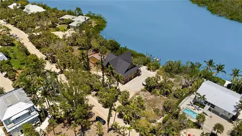 5770 Pine Tree Dr, Sanibel, FL 33957