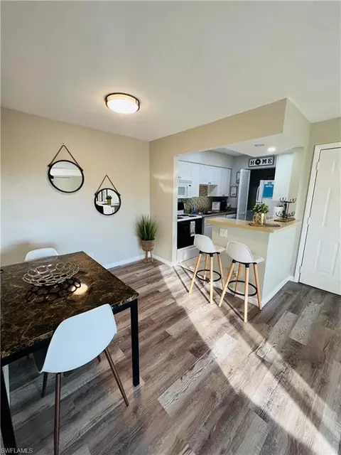 2855 Winkler Ave #122, Fort Myers, FL 33916