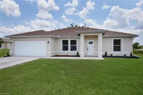 314 Pennfield St, Lehigh Acres, FL 33974