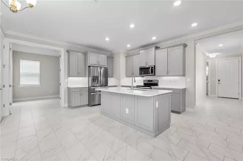 16760 Seasons Coast Dr, Bonita Springs, FL 34135