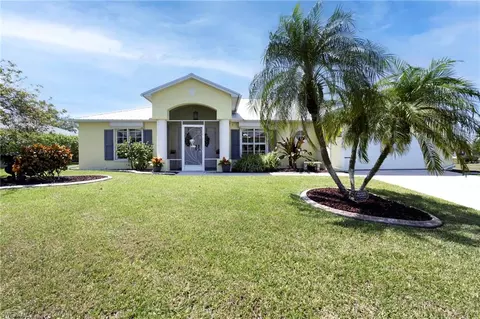 516 SE 14th Ter, Cape Coral, FL 33990