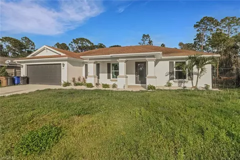 506 Hutton St E, Lehigh Acres, FL 33974