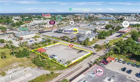 137 E William St, Punta Gorda, FL 33950 photo 4