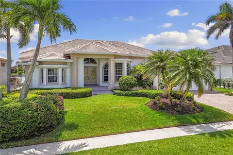 173 Gulfport Ct, Marco Island, FL 34145