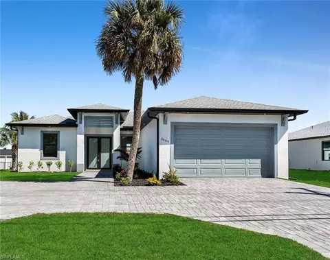 1002 NE 7th Ave, Cape Coral, FL 33909