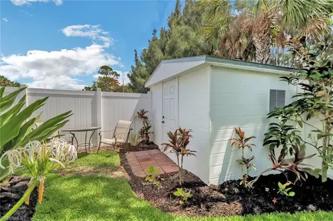 Exterior - 1262 10th St N, Naples, FL 34102 photo 6 of 6